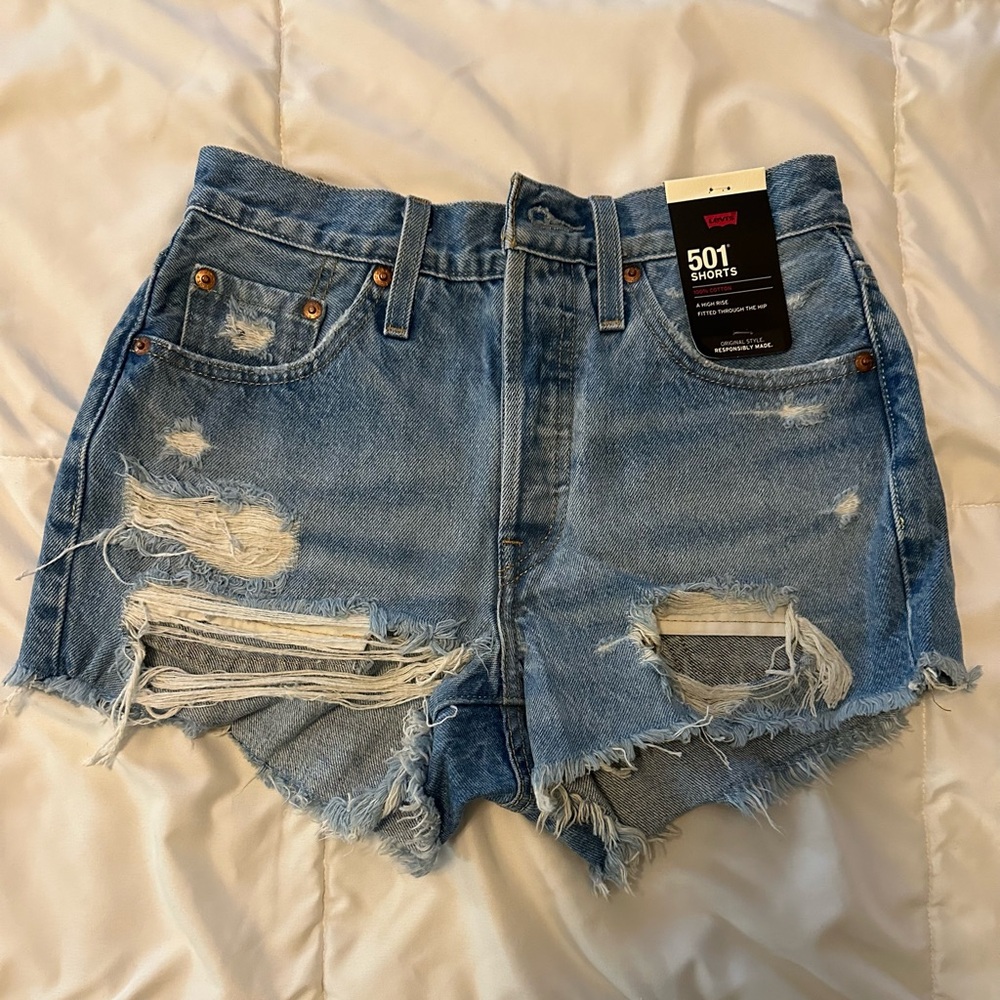 Levi's 501 Distressed Denim Shorts BNWT